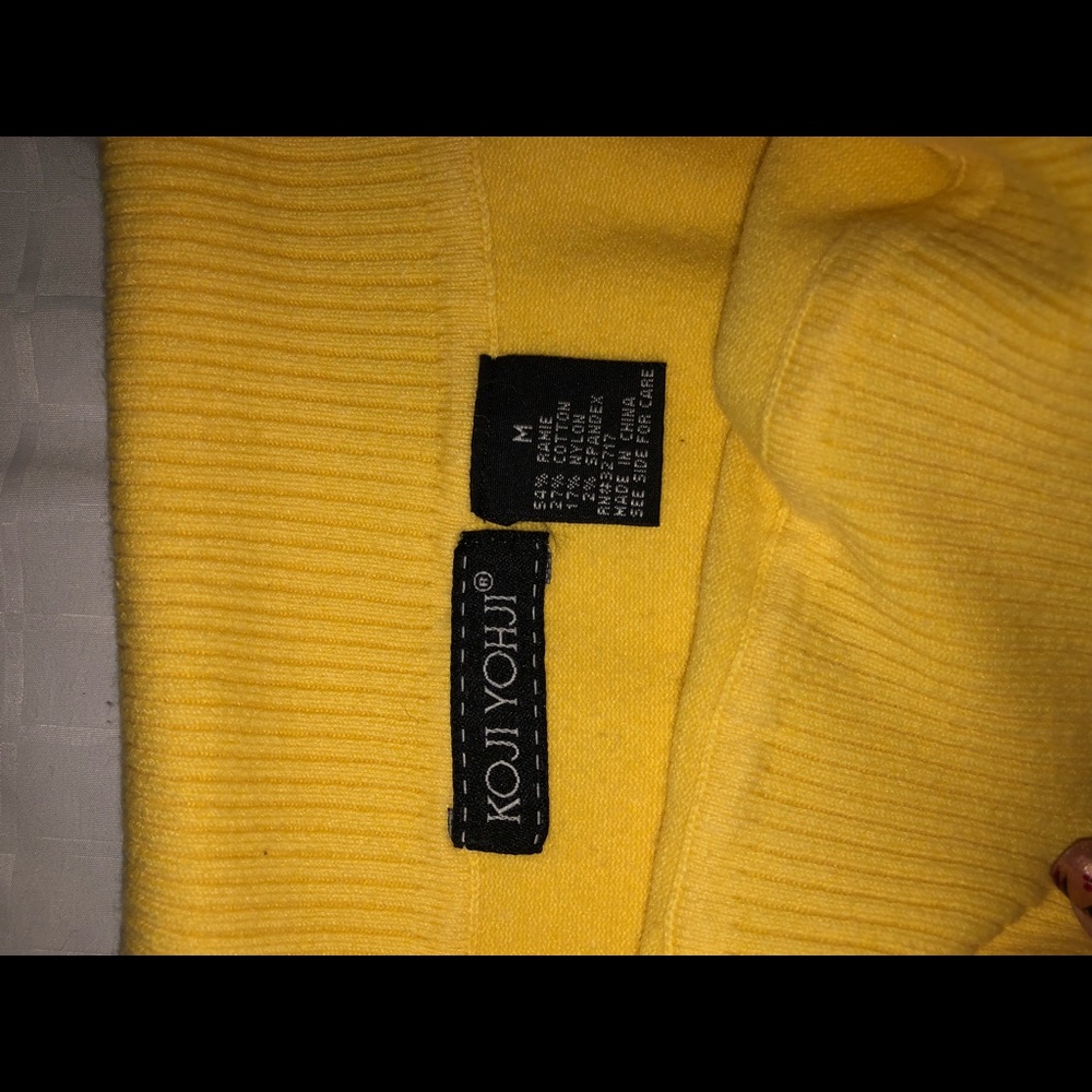Yellow top